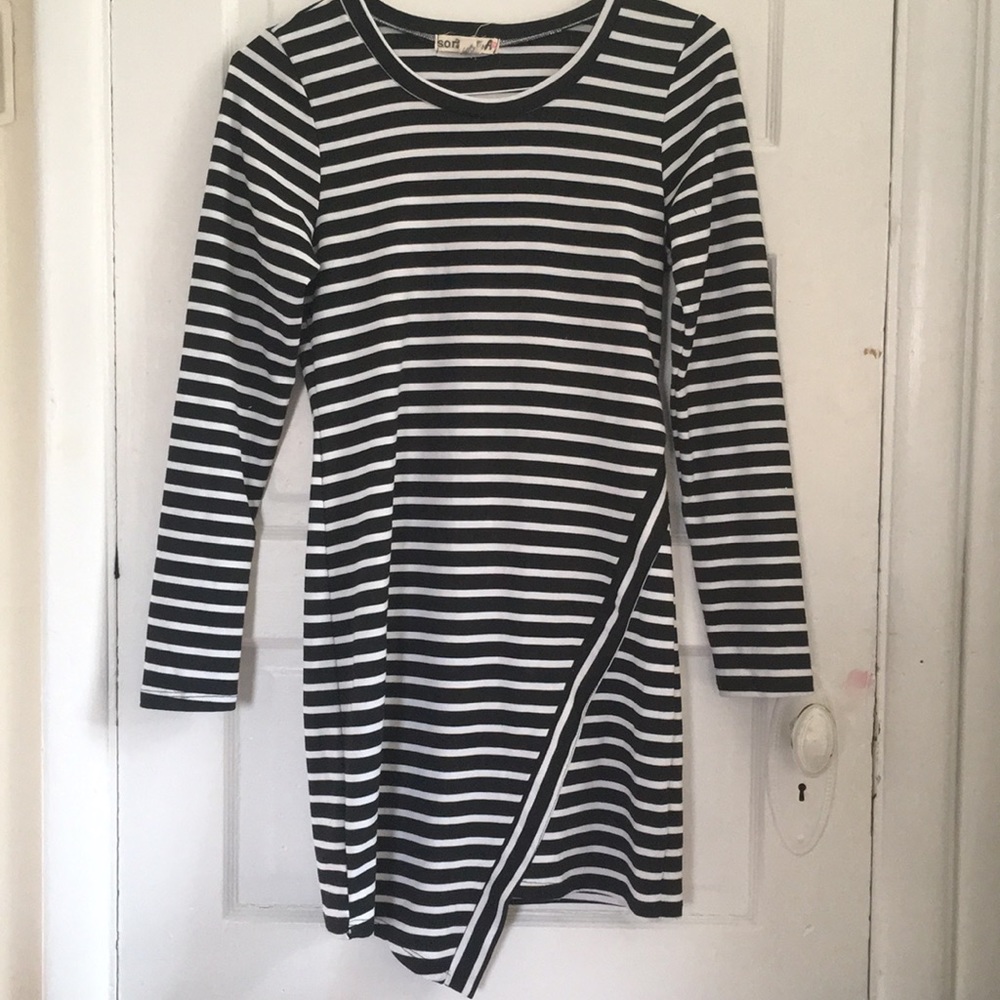Striped B&W Bodycon Dress